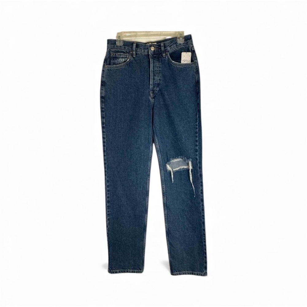 Free People High Rise Mom Jeans Size 28 Distressed Ripped Knee Denim Blue
